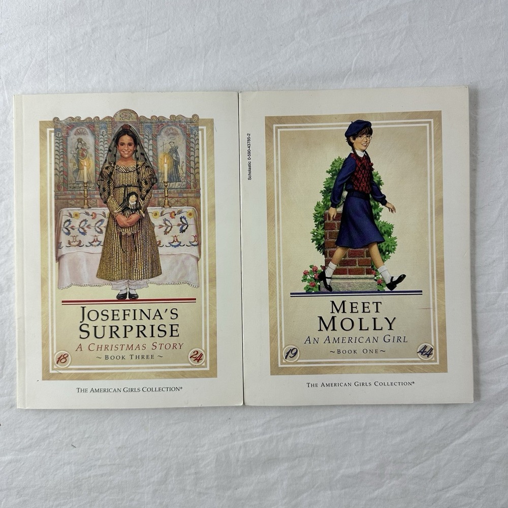 Vtg American Girl Paperback Books Meet Molly (1990) & Josefina's Surprise (1997)